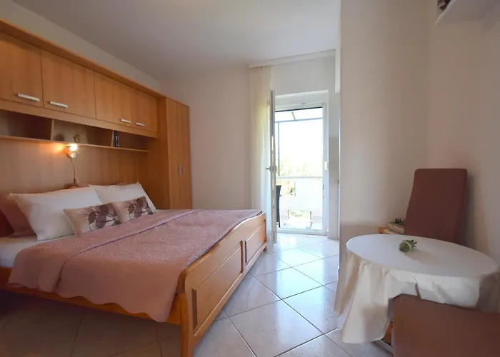 Daire Josipa Malinska